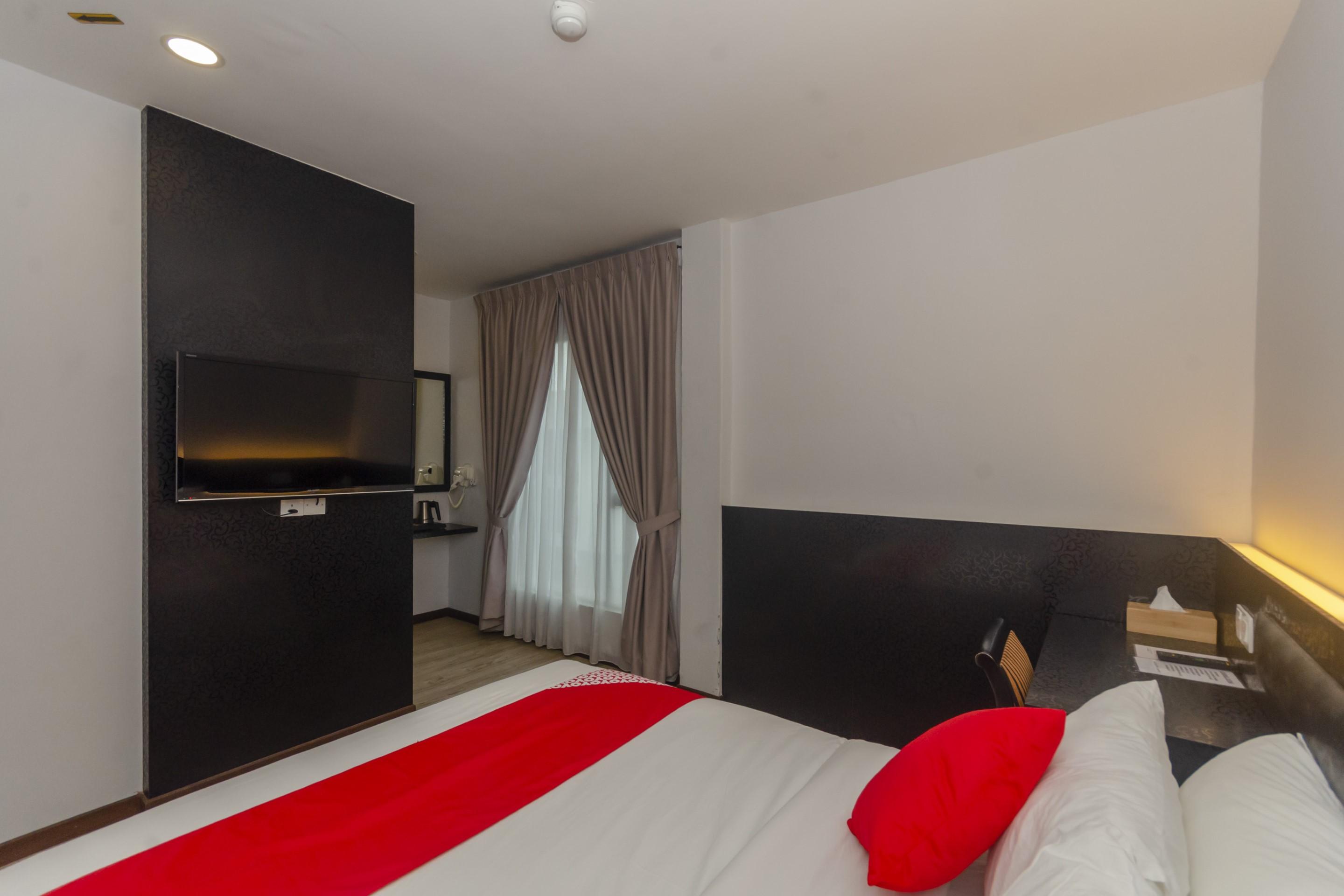 Oyo 717 Mr J Hotel Wakaf Che Yeh 2 Εξωτερικό φωτογραφία