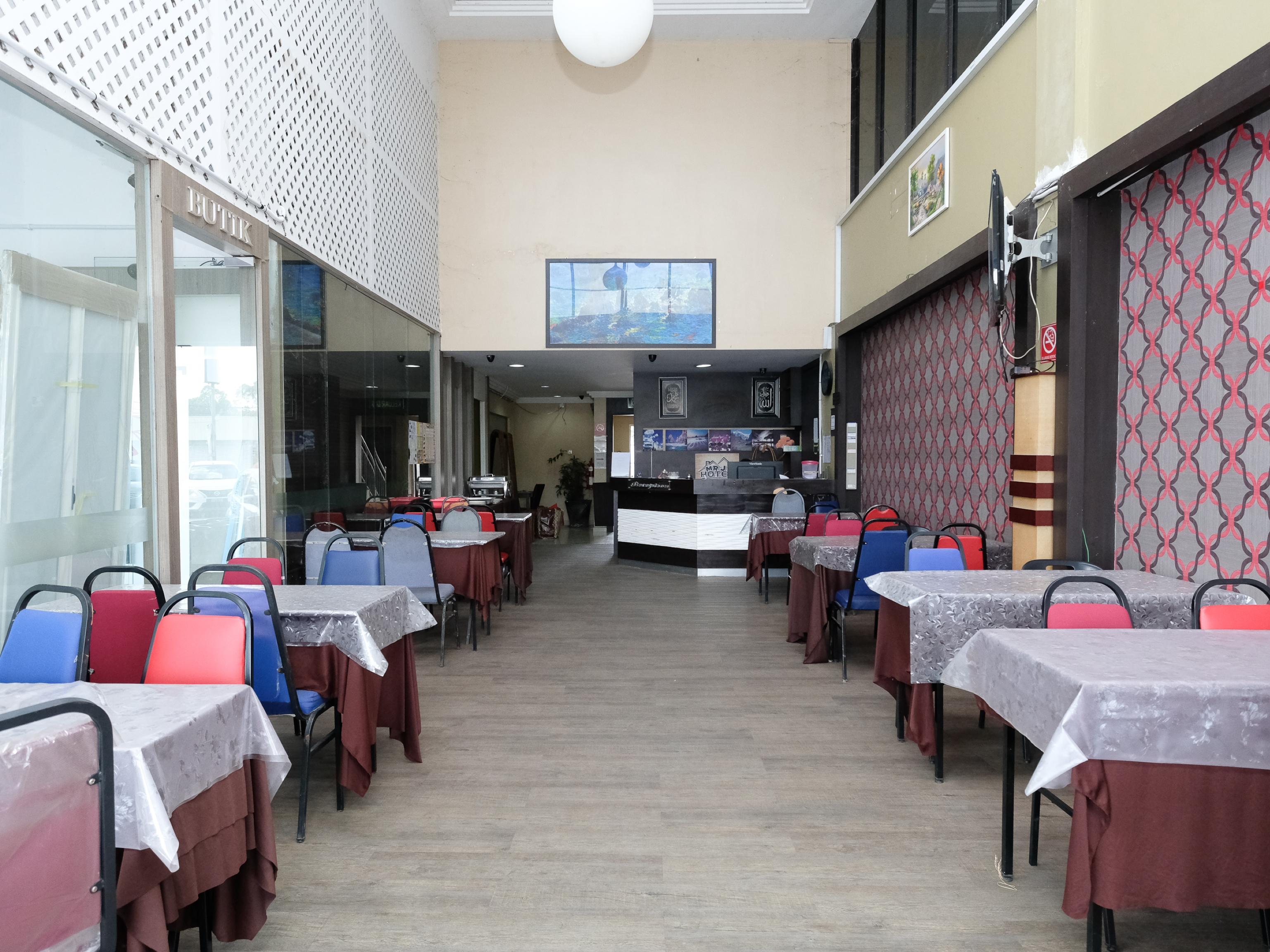 Oyo 717 Mr J Hotel Wakaf Che Yeh 2 Εξωτερικό φωτογραφία