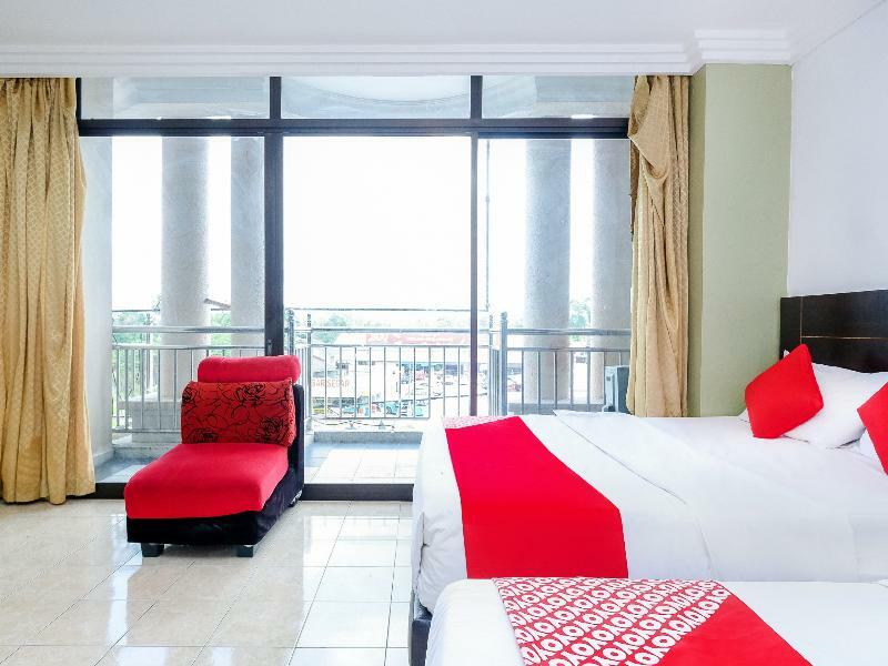 Oyo 717 Mr J Hotel Wakaf Che Yeh 2 Εξωτερικό φωτογραφία