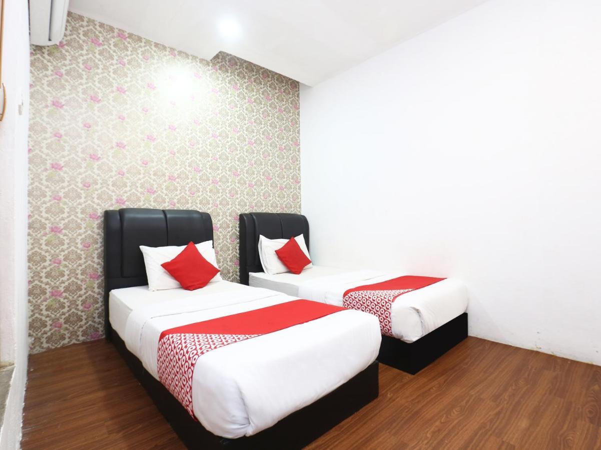 Oyo 717 Mr J Hotel Wakaf Che Yeh 2 Εξωτερικό φωτογραφία