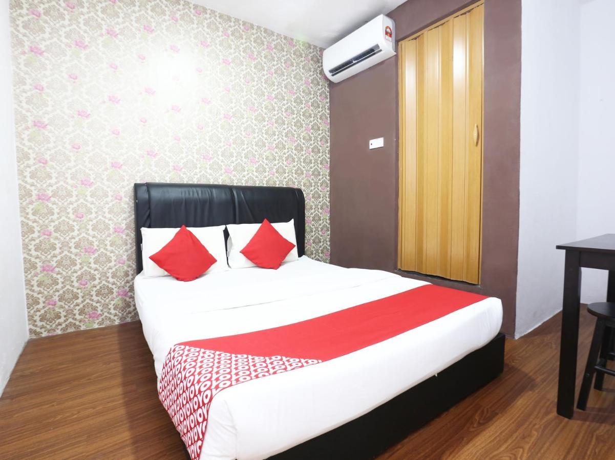 Oyo 717 Mr J Hotel Wakaf Che Yeh 2 Εξωτερικό φωτογραφία