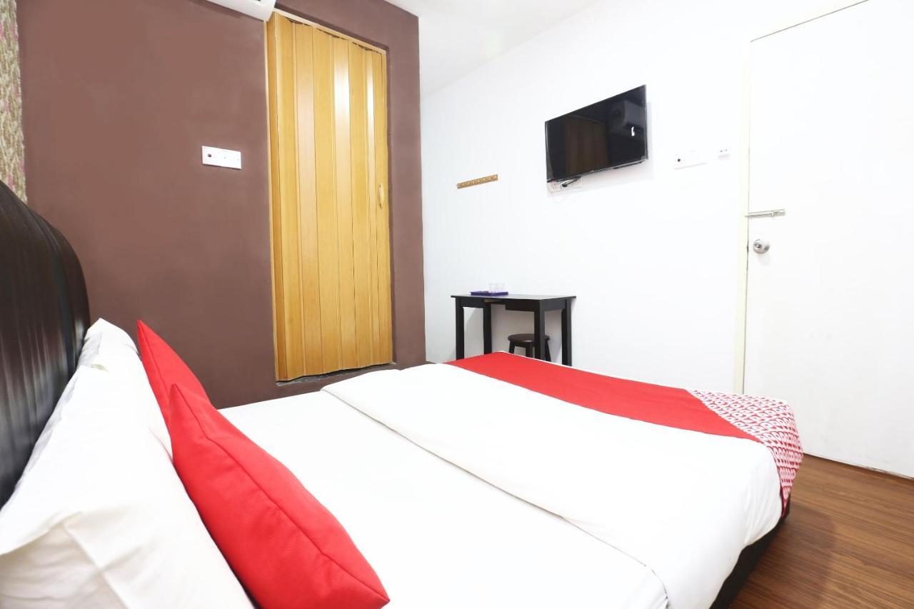 Oyo 717 Mr J Hotel Wakaf Che Yeh 2 Εξωτερικό φωτογραφία