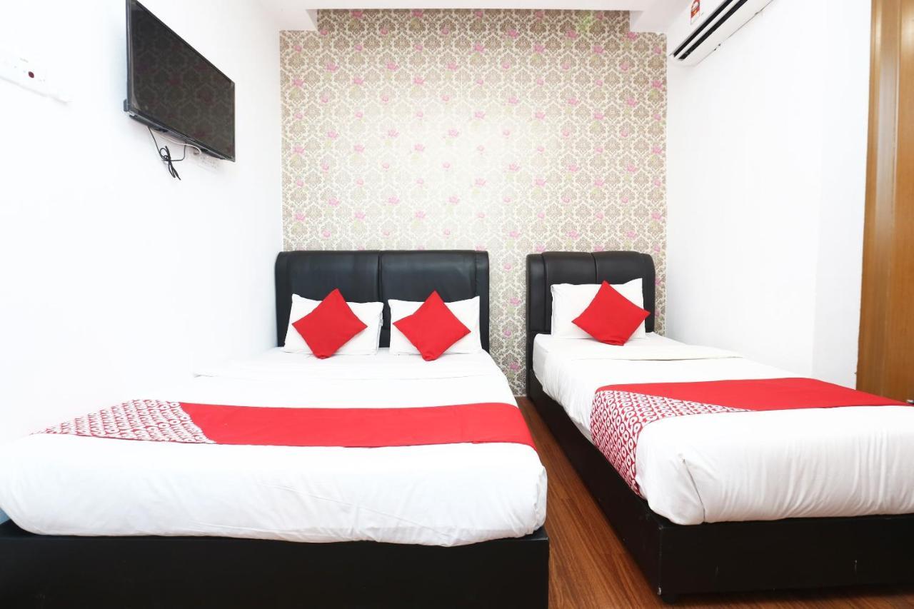 Oyo 717 Mr J Hotel Wakaf Che Yeh 2 Εξωτερικό φωτογραφία
