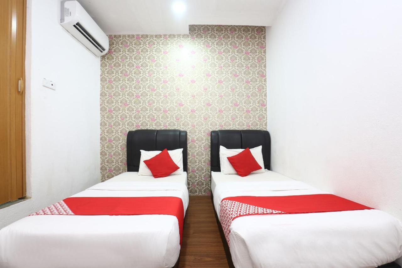Oyo 717 Mr J Hotel Wakaf Che Yeh 2 Εξωτερικό φωτογραφία