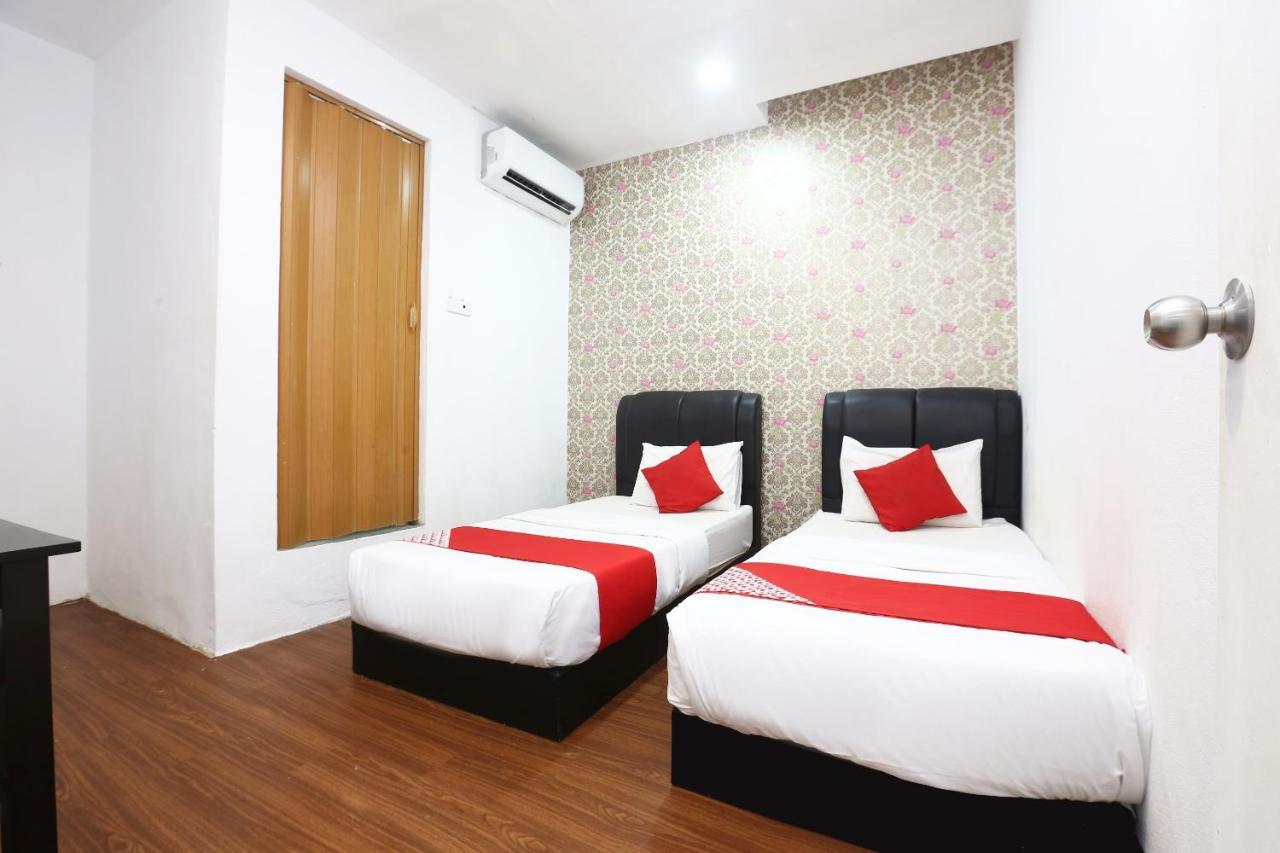 Oyo 717 Mr J Hotel Wakaf Che Yeh 2 Εξωτερικό φωτογραφία